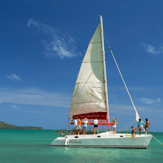 SORTIE EN CATAMARAN, HOTEL ATTITUDE ZILWA, ILE MAURICE