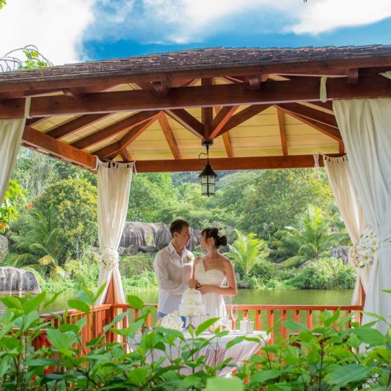 MARIAGE AU KEMPINSKI, MAHE, SEYCHELLES