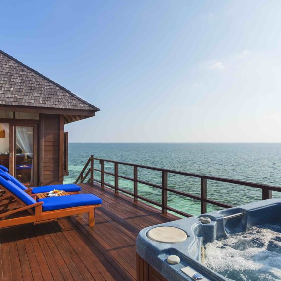 PrestigeJacuzziWaterVilla